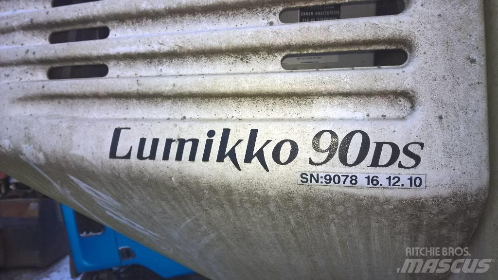 Lumikko 90 مكونات أخرى