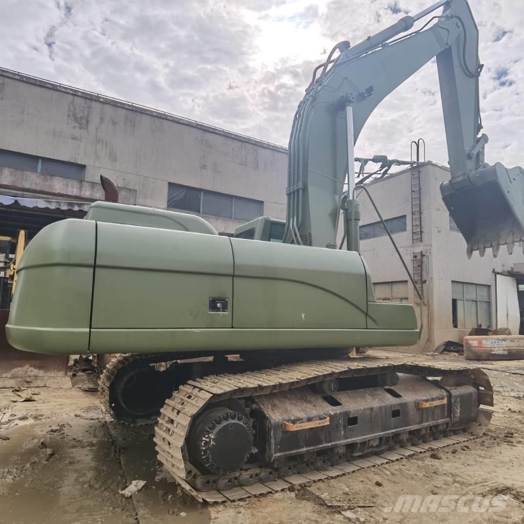 CAT 330 C حفارات زحافة