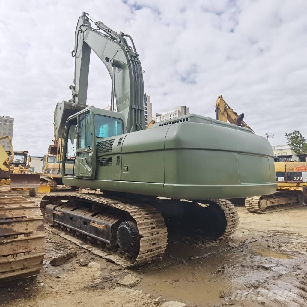 CAT 330 C حفارات زحافة
