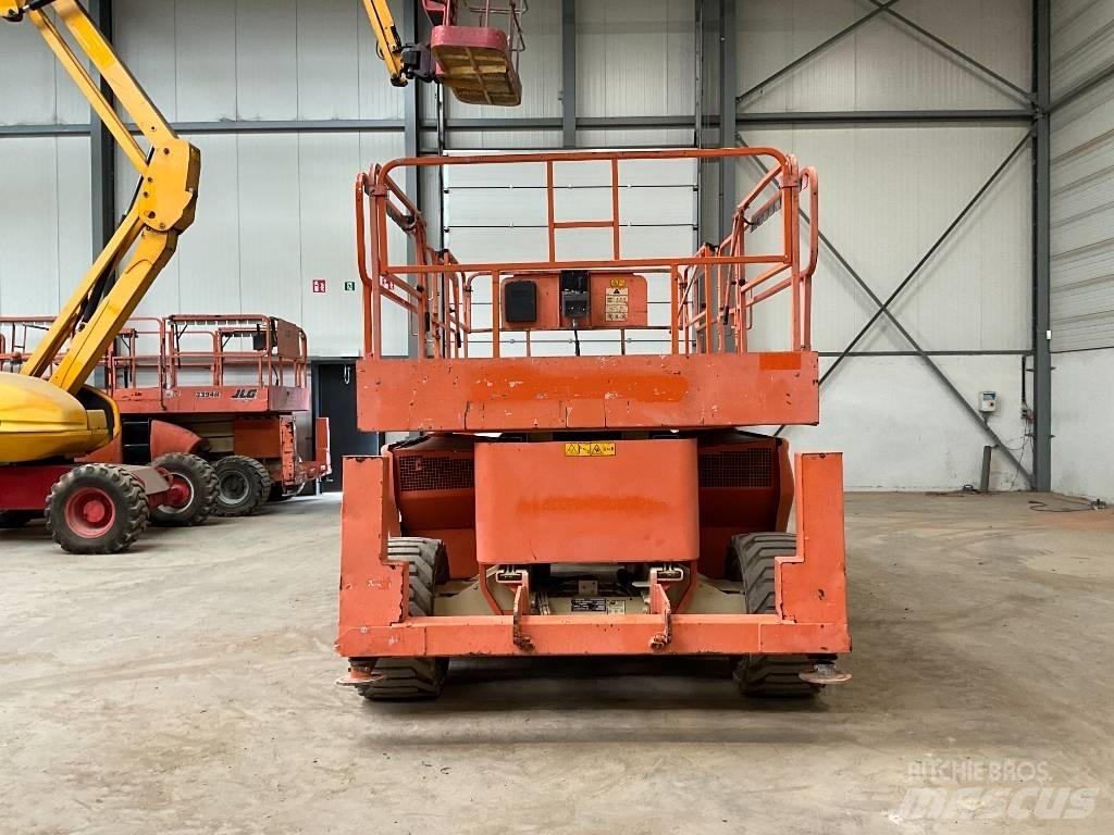 JLG 3394 RT رافعات مقصية الشكل