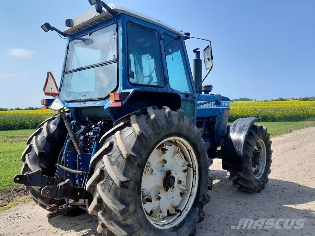 Fordson TW 15 الجرارات