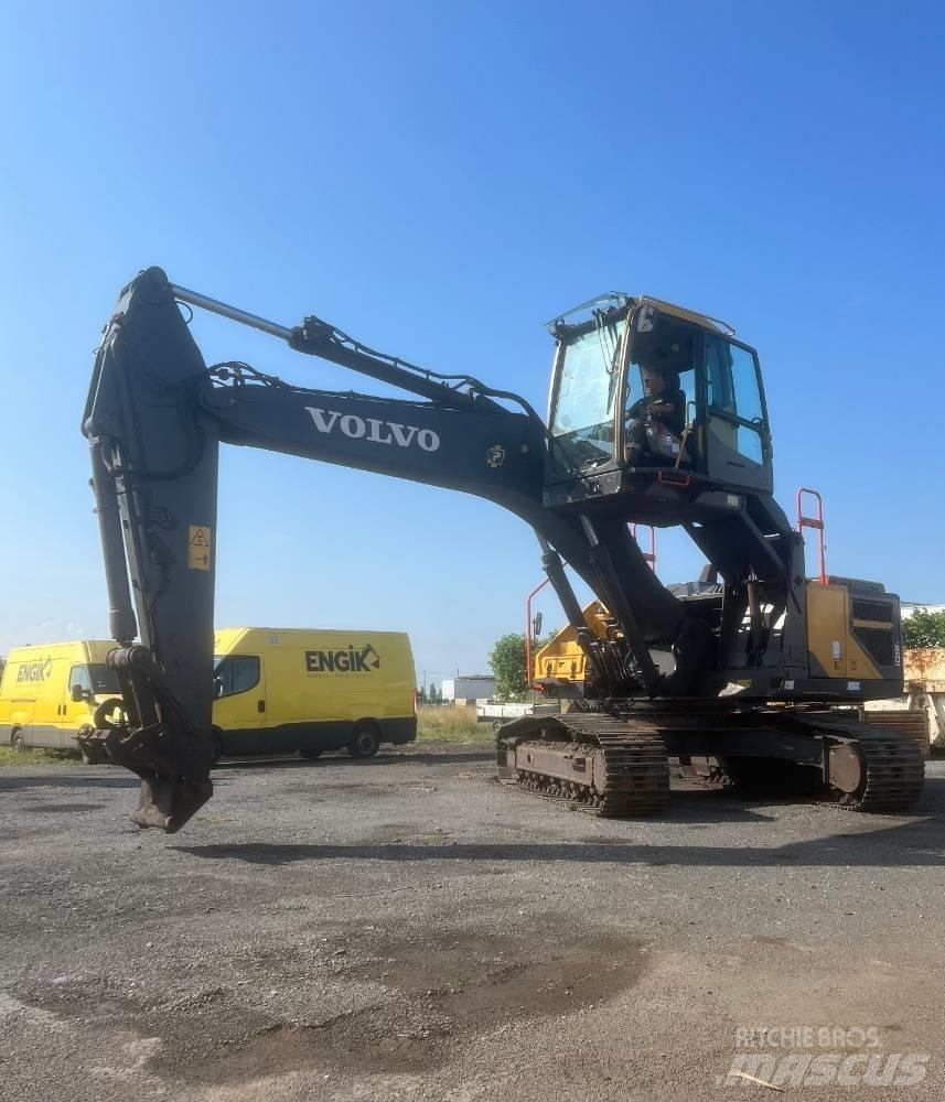 Volvo EC 250 EL حفارات زحافة