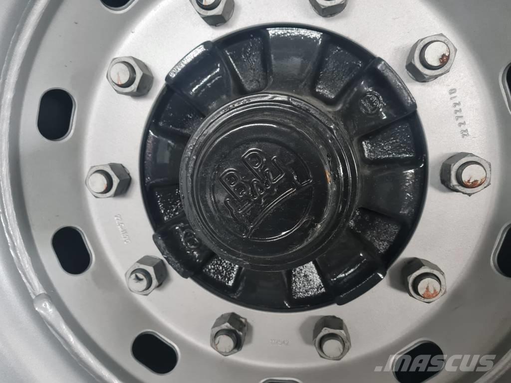 Zaslaw D 737-10 مقطورات للأغراض العامة