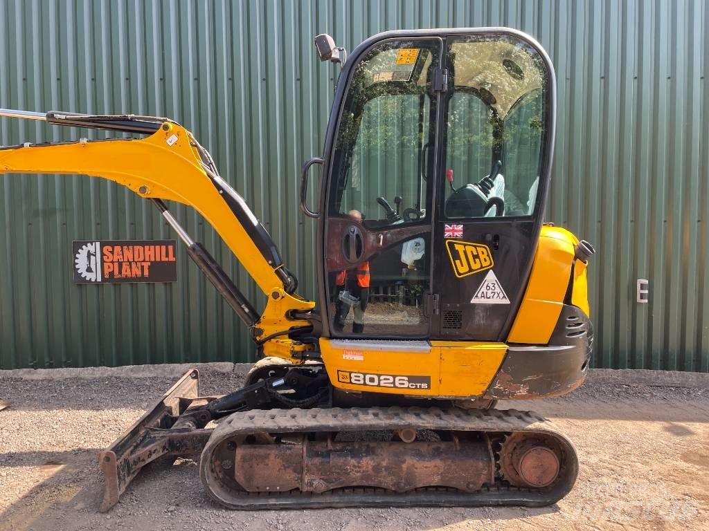 JCB 8026 CTS حفارات صغيرة أقل من 7 طن (حفارات صغيرة)