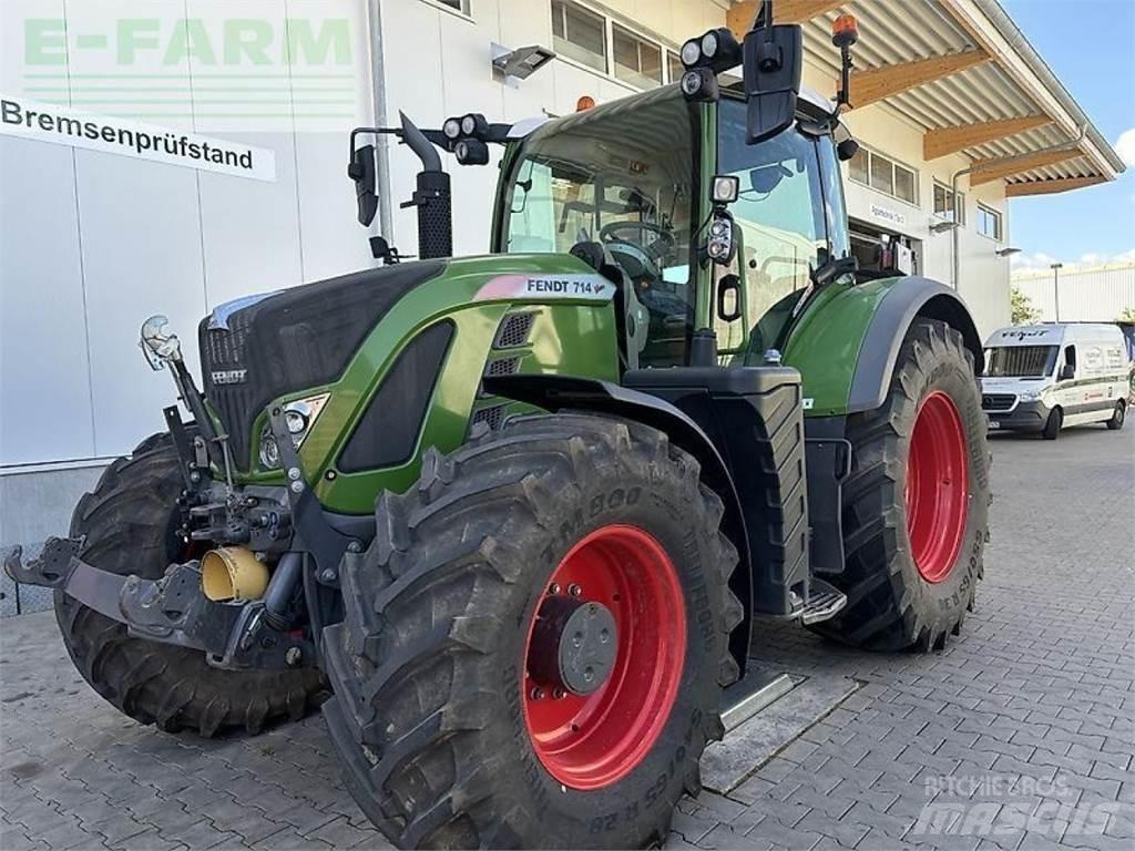 Fendt 714 vario s4 الجرارات