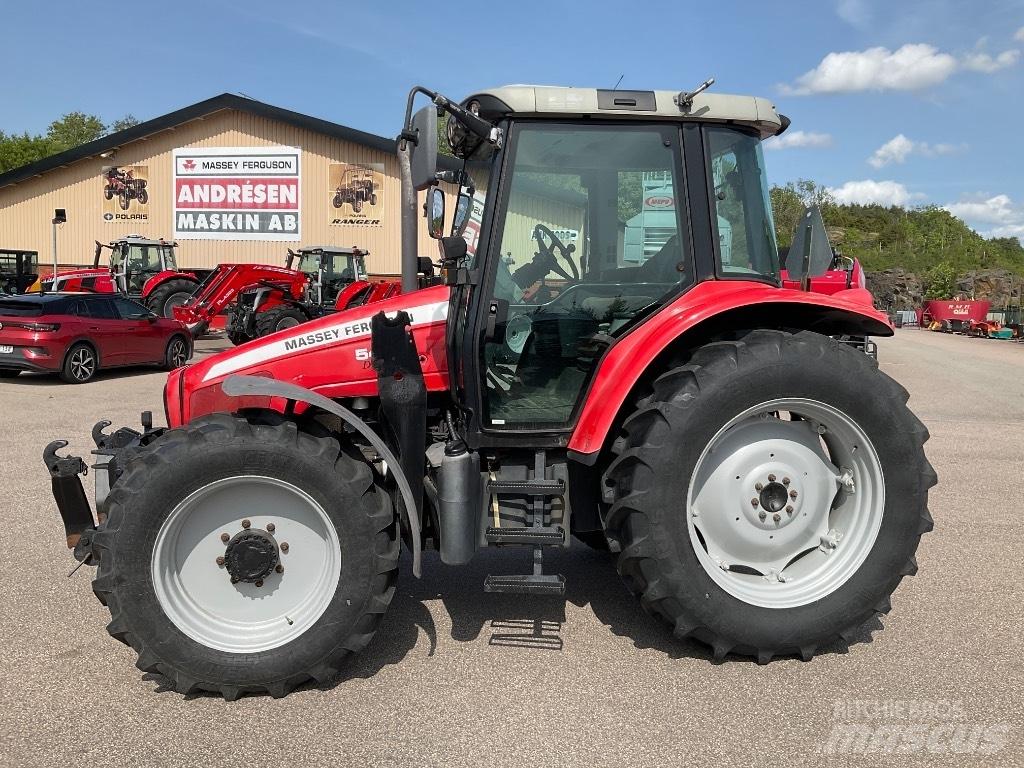 Massey Ferguson 5455 الجرارات