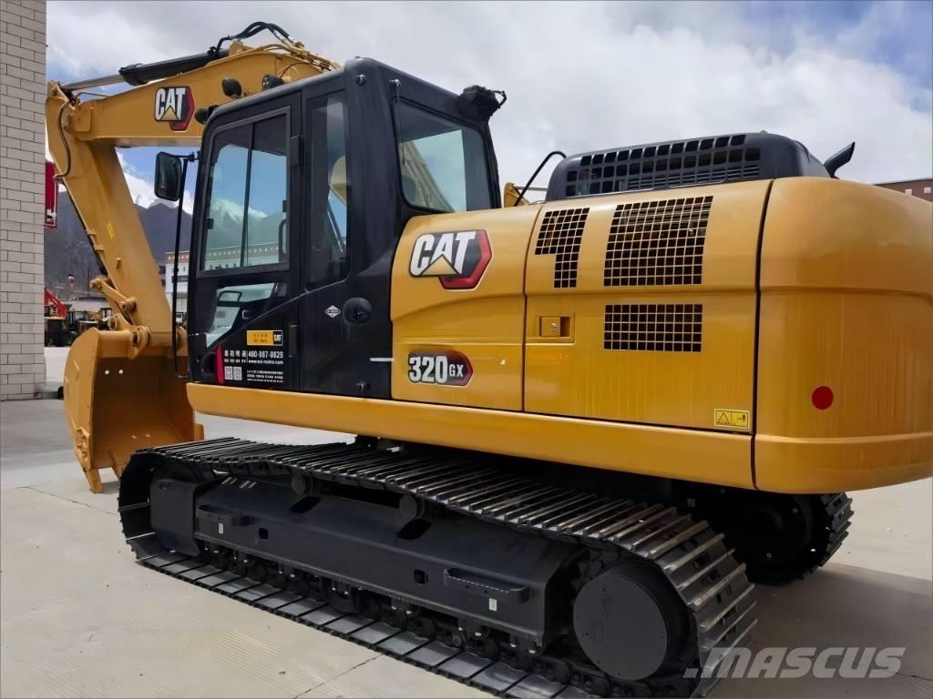 CAT 320 حفارات زحافة