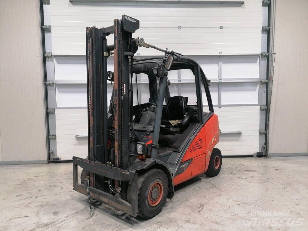 Linde H30D-02 شاحنات الديزل