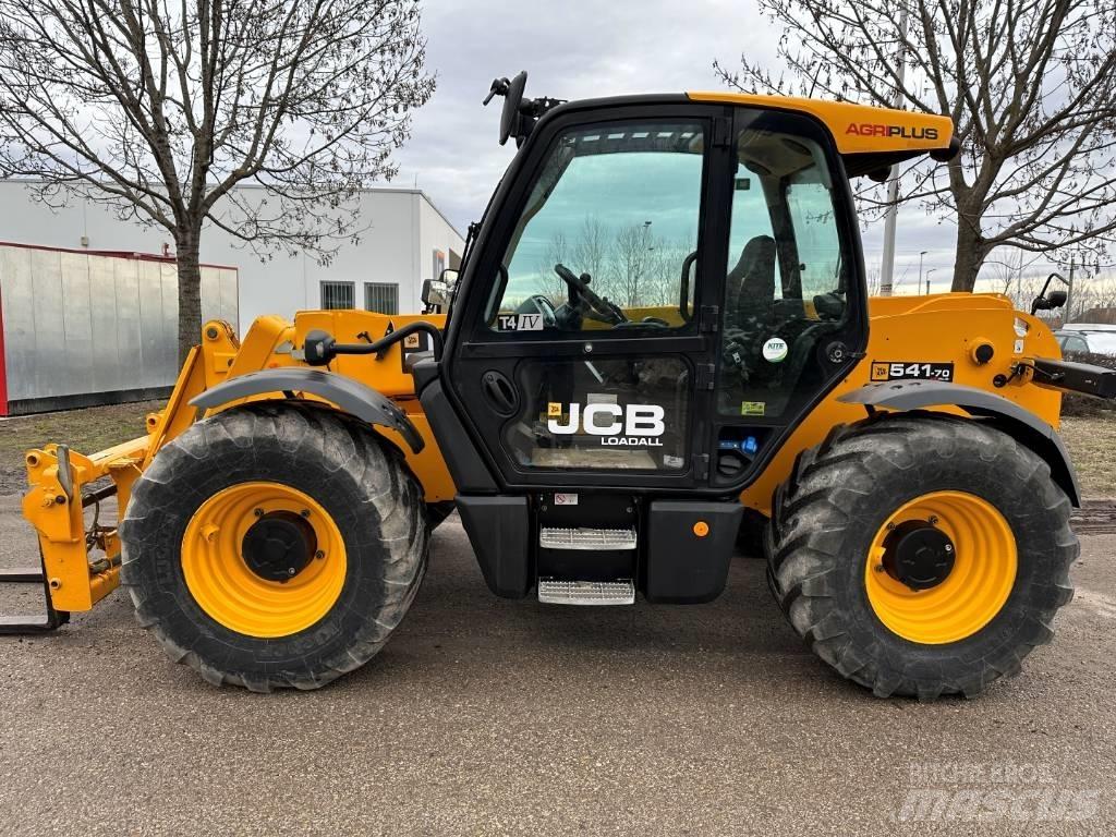 JCB 541-70 Agri Plus مناولات متداخلة