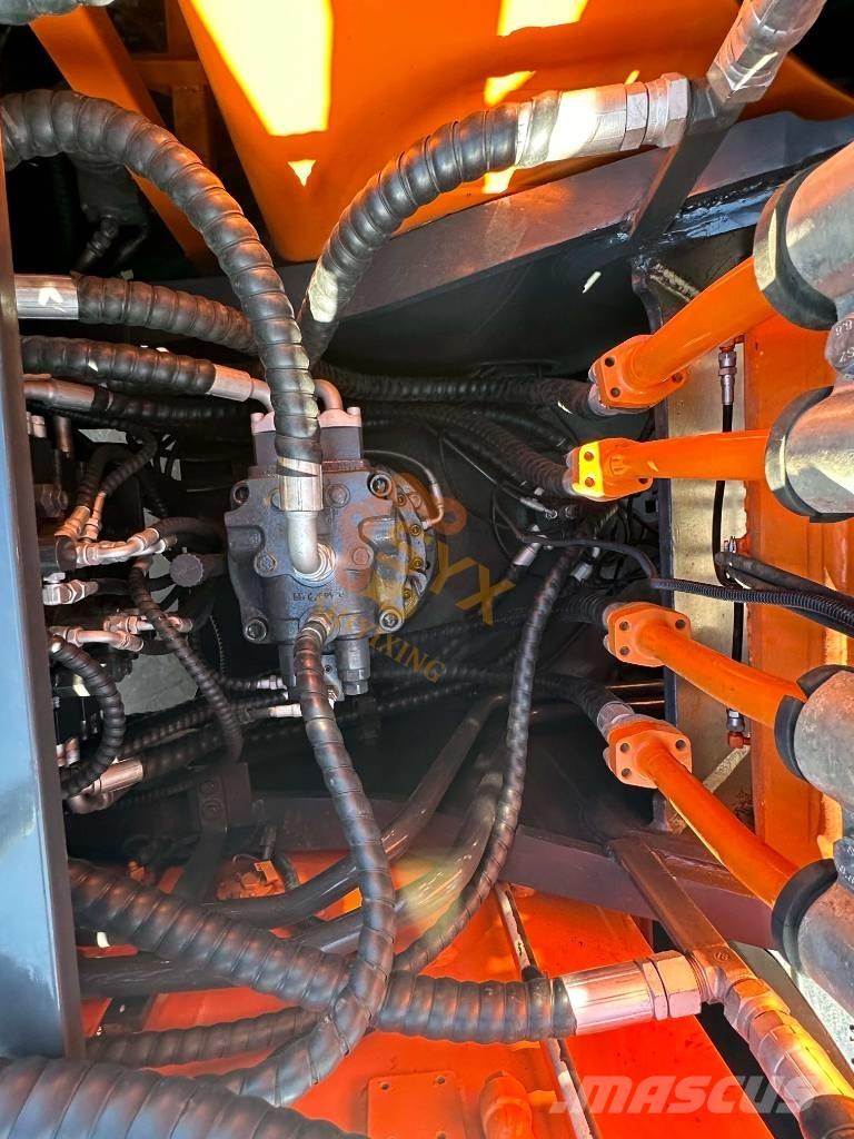 Doosan DX 225 LCA حفارات زحافة