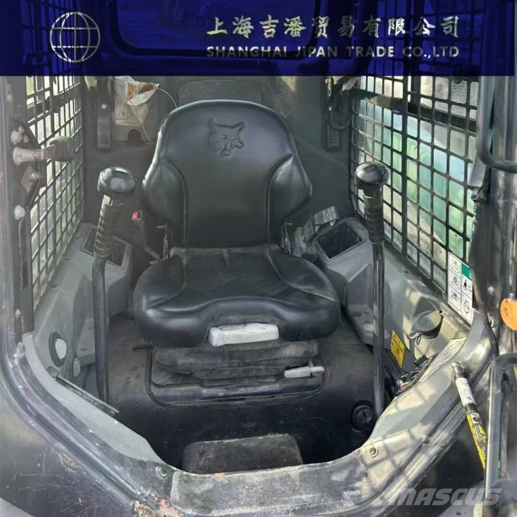 Bobcat S 550 لوادر انزلاقية التوجيه