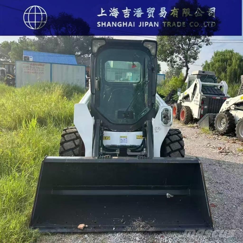 Bobcat S 550 لوادر انزلاقية التوجيه
