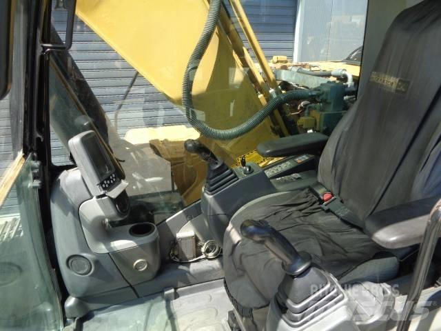 CAT 323 D L حفارات زحافة