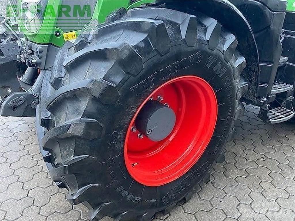 Fendt 828 s4 profi+ الجرارات