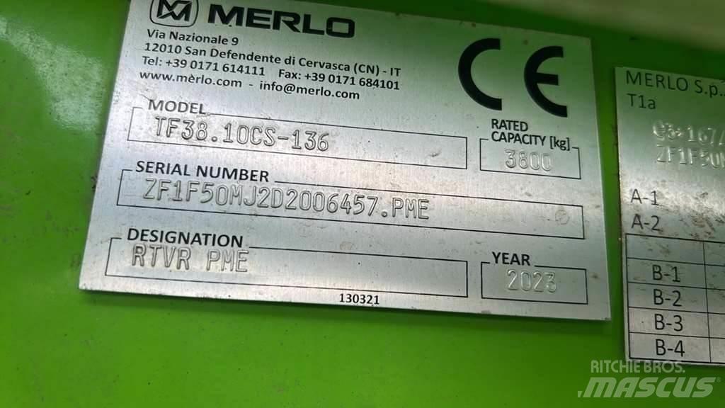 Merlo TF38.10 مناولات متداخلة