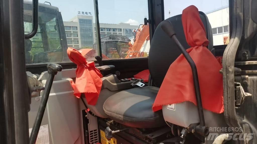 CAT 305 C CR حفارات صغيرة أقل من 7 طن (حفارات صغيرة)