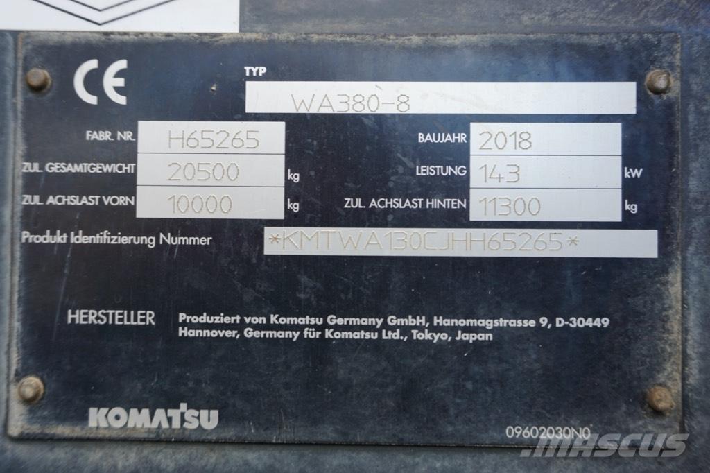 Komatsu WA 380-8 لوادر بعجل