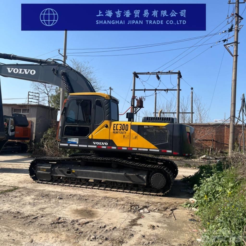 Volvo EC 300 حفارات زحافة