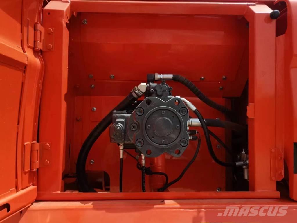 Doosan DX 300 حفارات زحافة