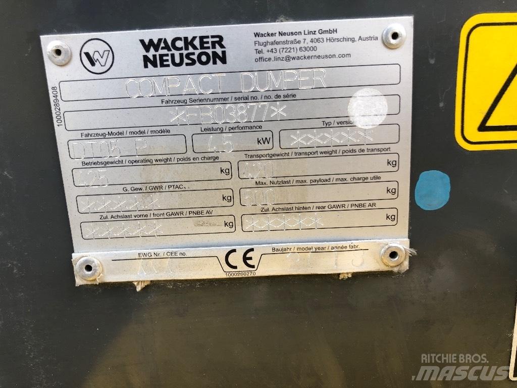 Wacker Neuson DT 05 عربات نقل قلابة مجنزرة