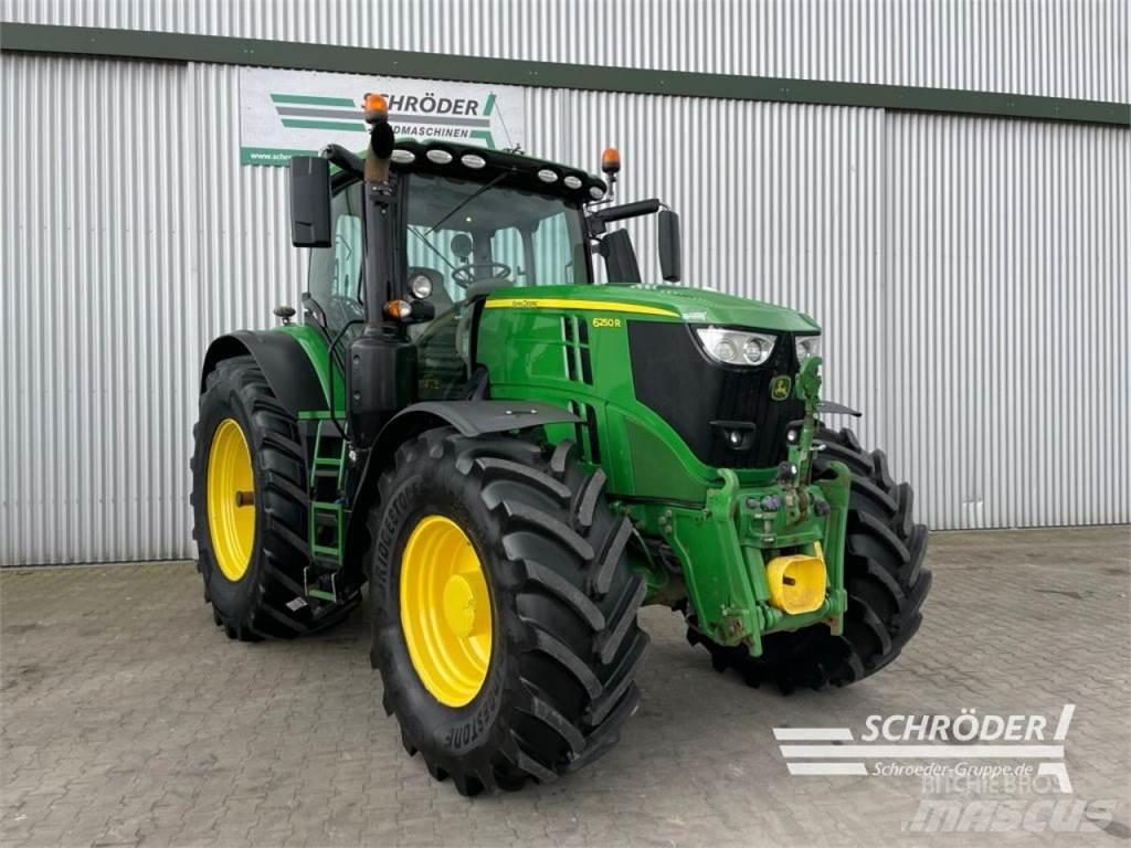 John Deere 6250 R الجرارات
