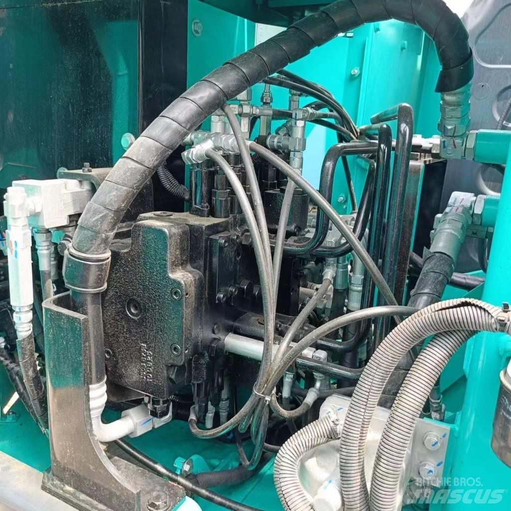 Kobelco SK 75 حفارات زحافة