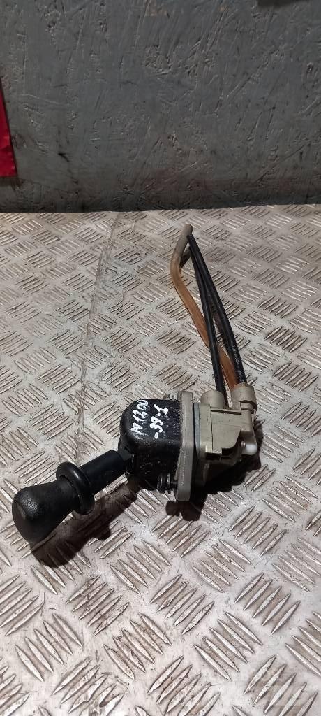 MAN TGA    81523156185 كابينة والداخلية