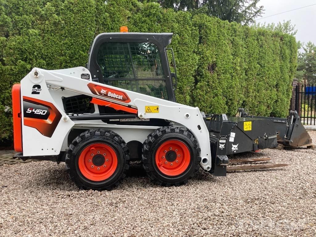 Bobcat S 450 لوادر انزلاقية التوجيه