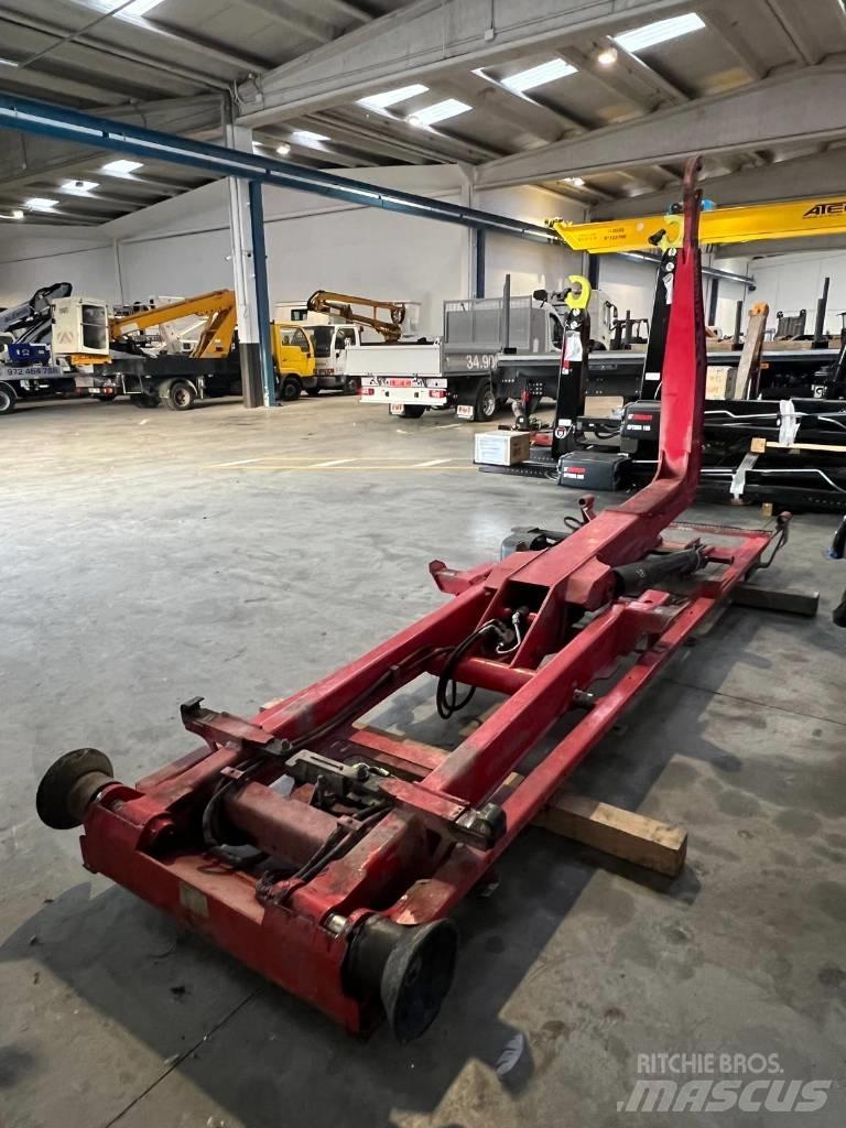 Multilift XR 10 S رافعات خطافية