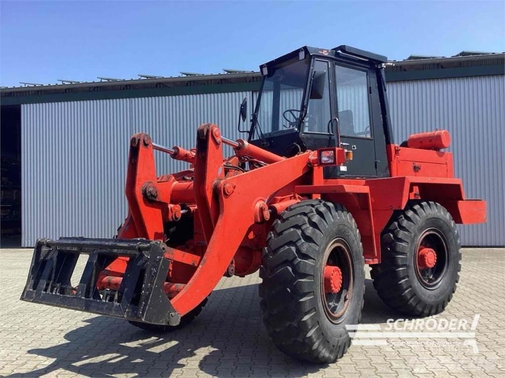 O&K L 15 لوادر بعجل