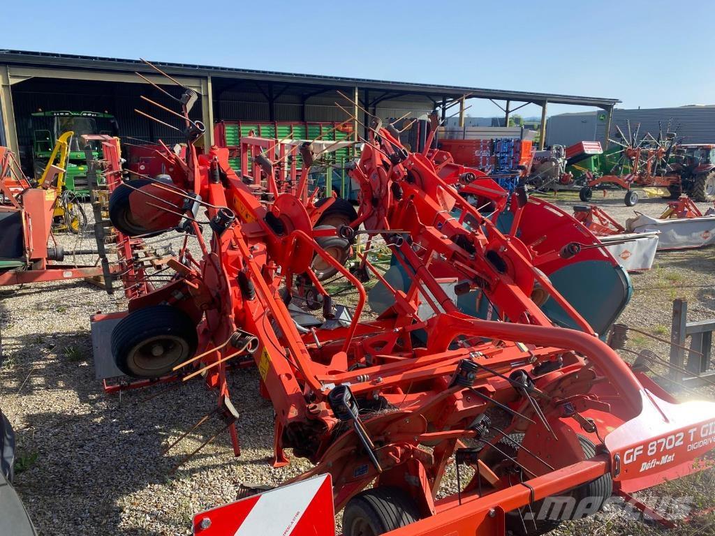 Kuhn GF8702T GII مكابس وميبسات التبن