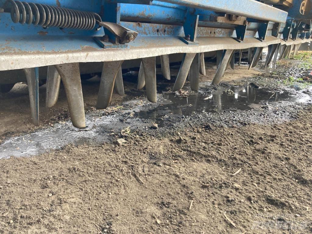 Lemken zirkon 9/500 مثاقيب مدمجة