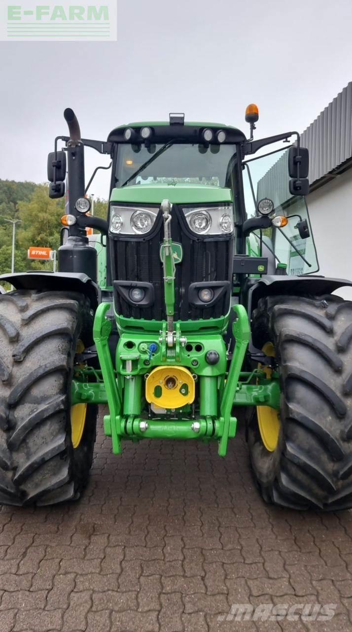 John Deere 6195m الجرارات