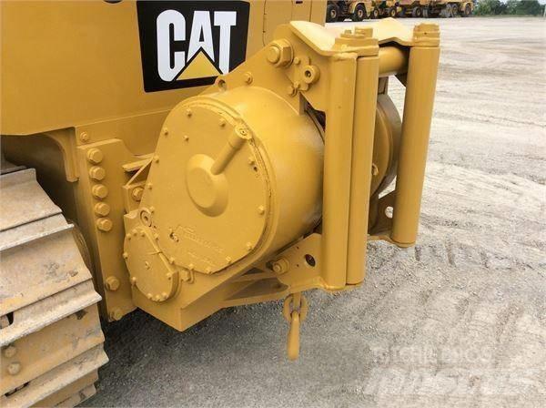 CAT D 5 K LGP بلدوزرات مجنزرة