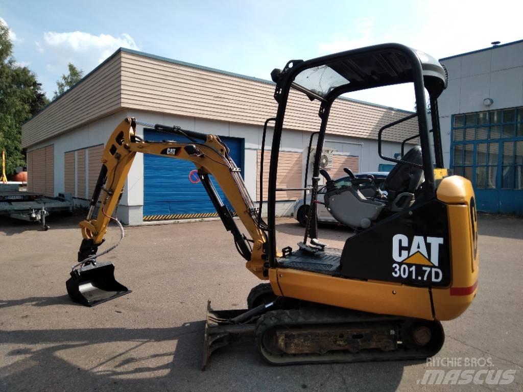 CAT 301.7 D حفارات صغيرة أقل من 7 طن (حفارات صغيرة)
