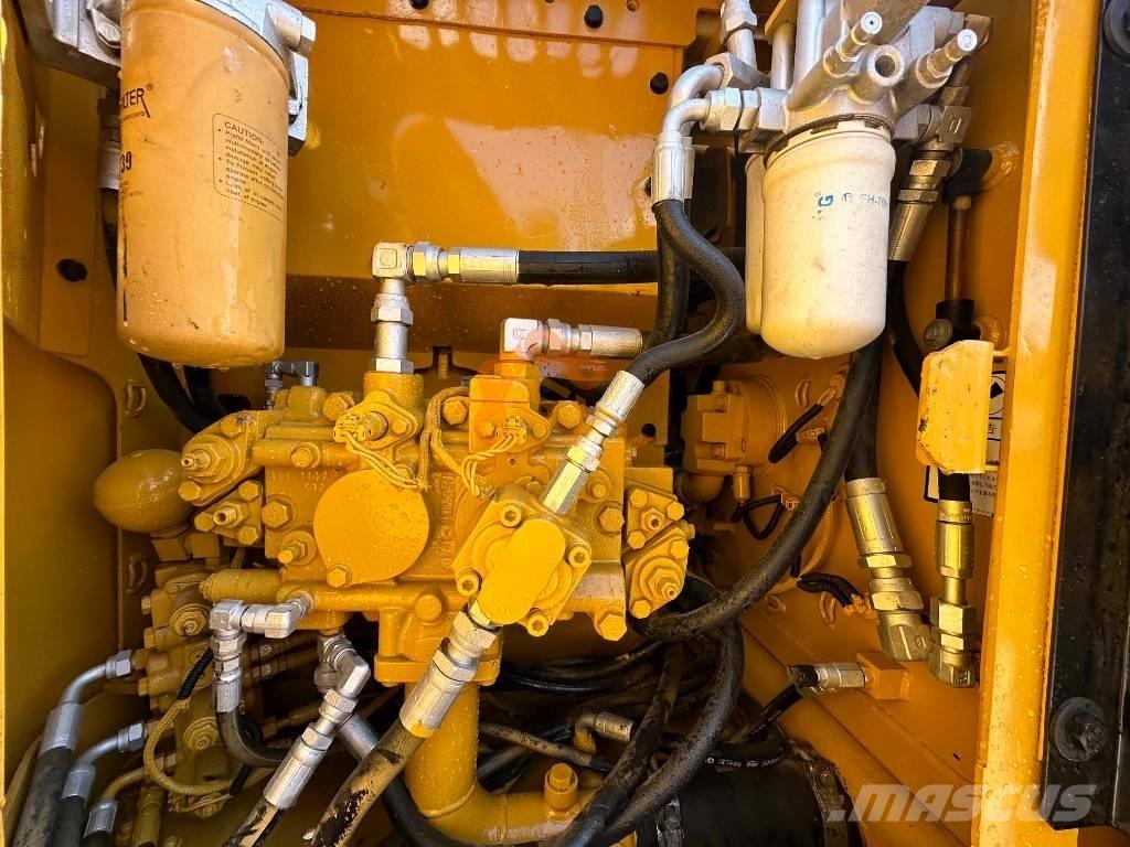 CAT 312D حفارات زحافة