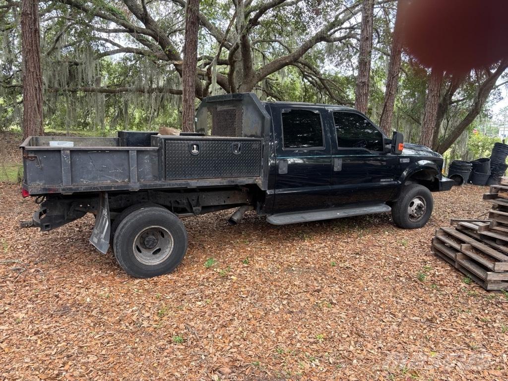 Ford F 350 شاحنات خفيفة/مفصلية الجوانب
