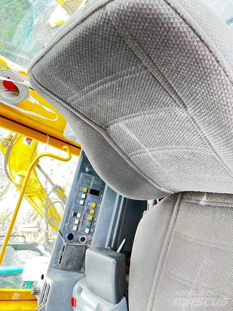 Volvo L 120 E لوادر بعجل