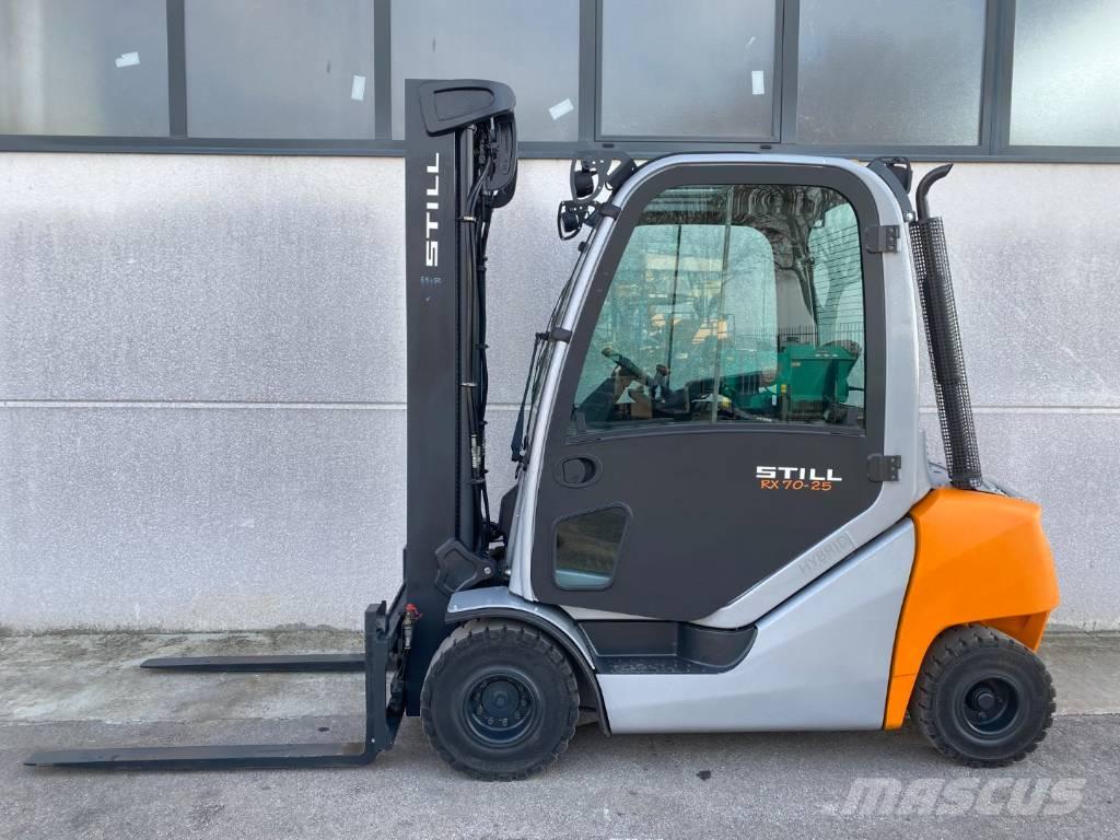 Still RX 70-25 شاحنات الديزل