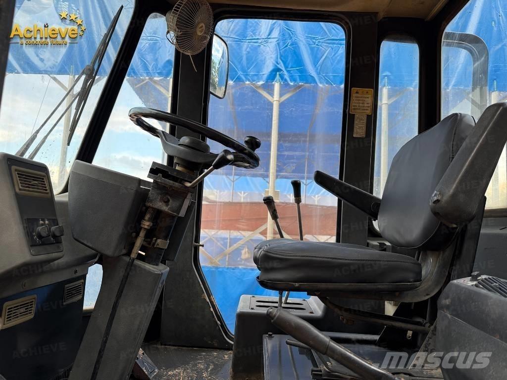 LiuGong CLG855N لوادر بعجل