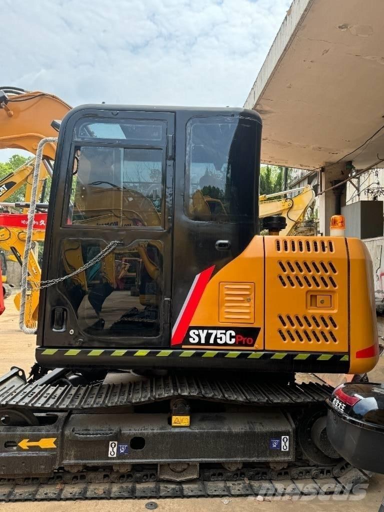 Sany SY 75 C حفارات صغيرة أقل من 7 طن (حفارات صغيرة)