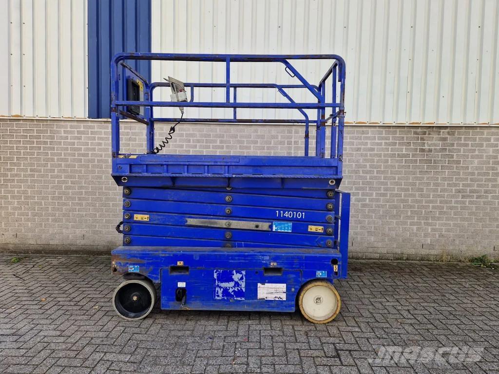 Airo X14EV رافعات مقصية الشكل