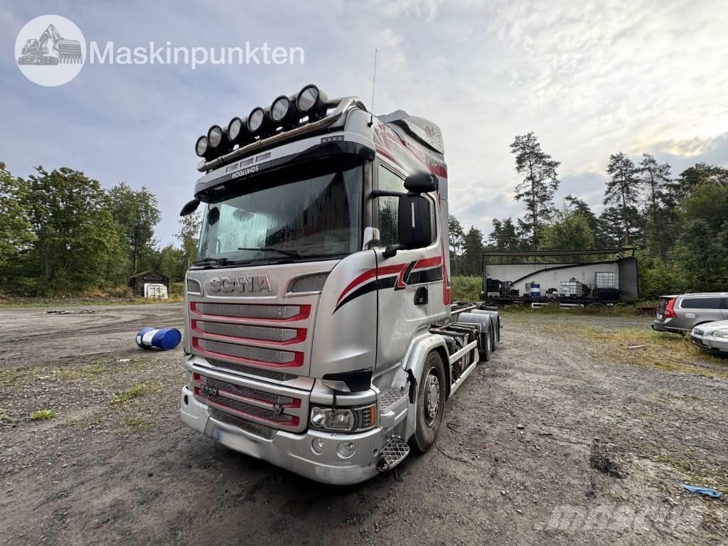 Scania R 730 LB شاحنات بمقصورة وهيكل
