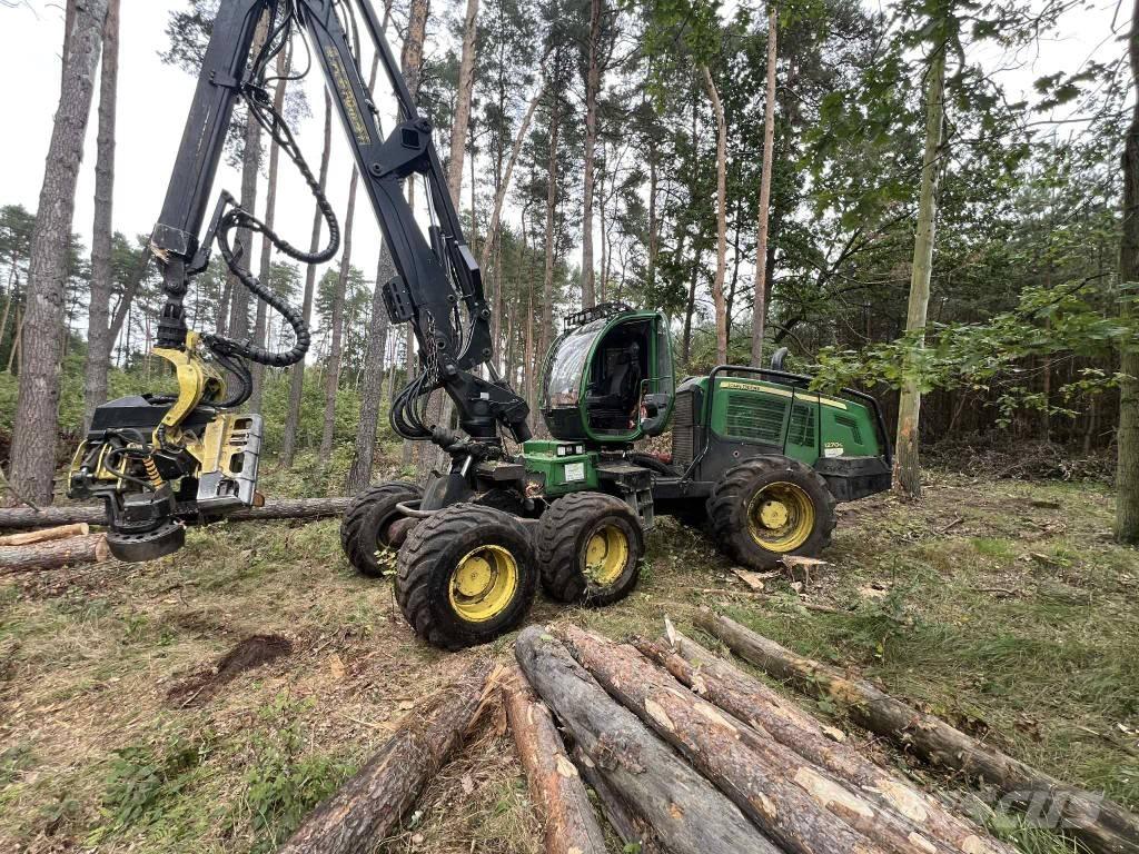 John Deere 1270 G حصادات