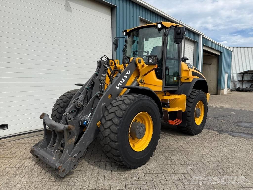 Volvo L 45 H لوادر بعجل