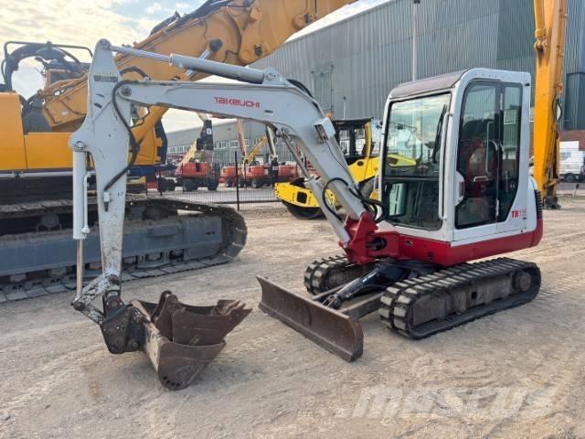 Takeuchi TB 135 حفارات صغيرة أقل من 7 طن (حفارات صغيرة)