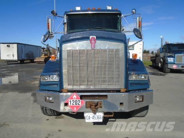 Kenworth T 800 شاحنات ذات صهاريج