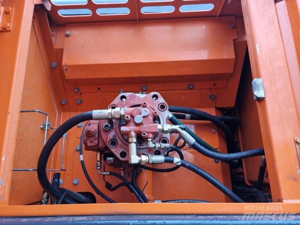 Doosan DX 255 LC حفارات زحافة