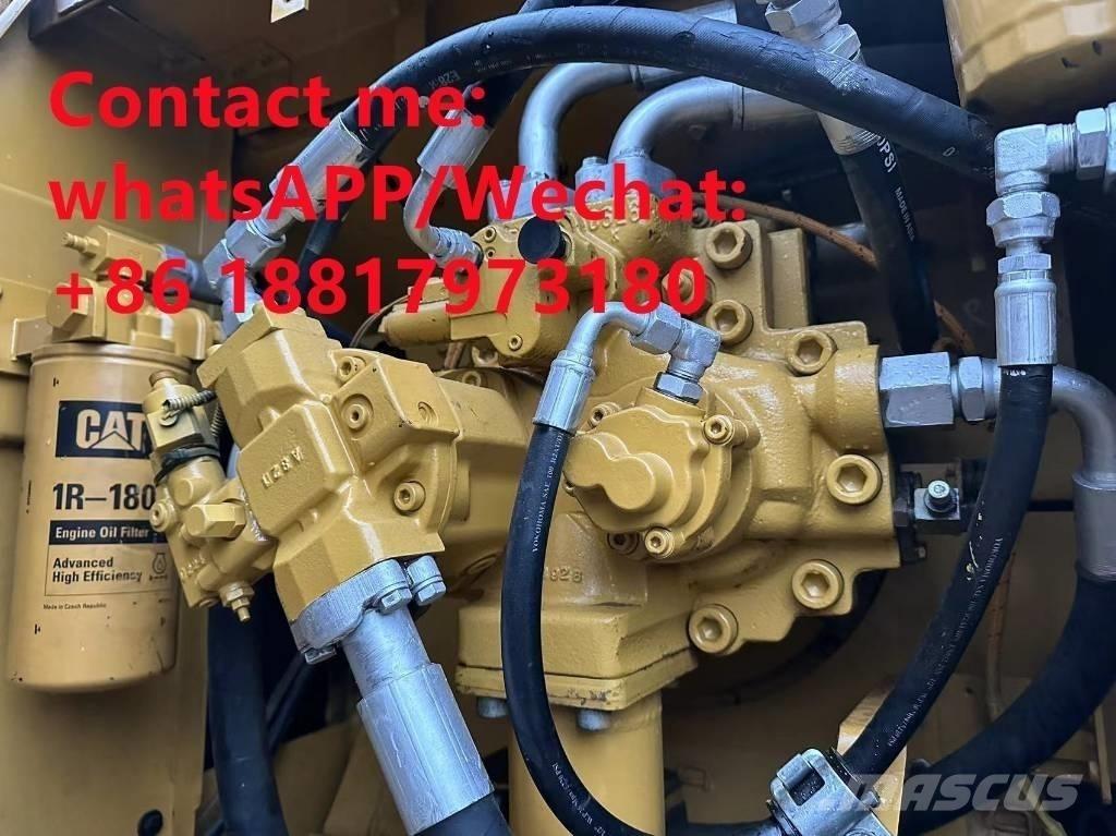 CAT 330 D حفارات زحافة
