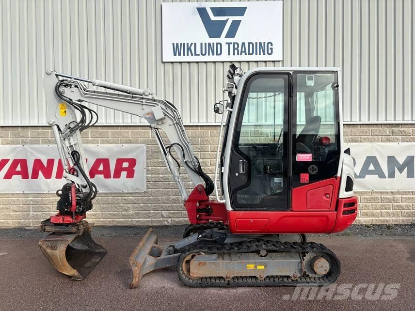 Takeuchi TB 216 حفارات صغيرة أقل من 7 طن (حفارات صغيرة)